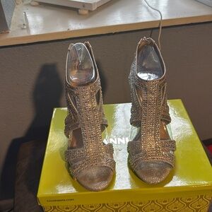 Gianni Bini Sianna Heels